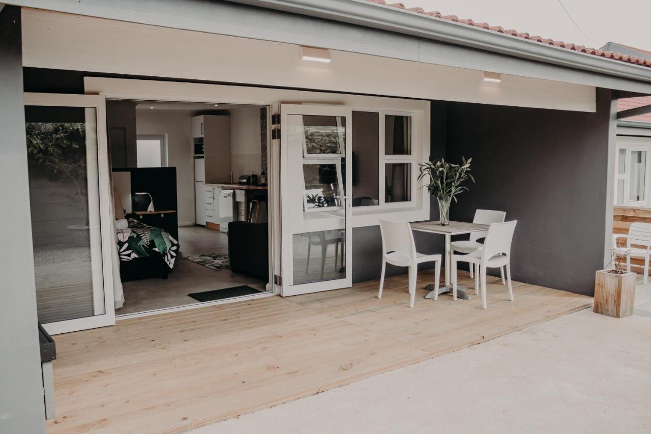 The Door Rsa Fifty-Four Hotel Plettenberg Bay Exterior photo